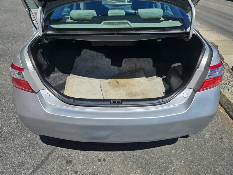 2008 Toyota Camry Hybrid Base 4dr Sedan - Photo 11 - Seattle, WA 98125
