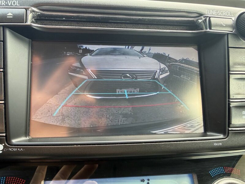 2015 Toyota Highlander XLE AWD 4dr SUV - Photo 19 - Seattle, WA 98125