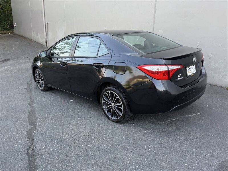 2015 Toyota Corolla S Premium 4dr Sedan - Photo 26 - Seattle, WA 98125