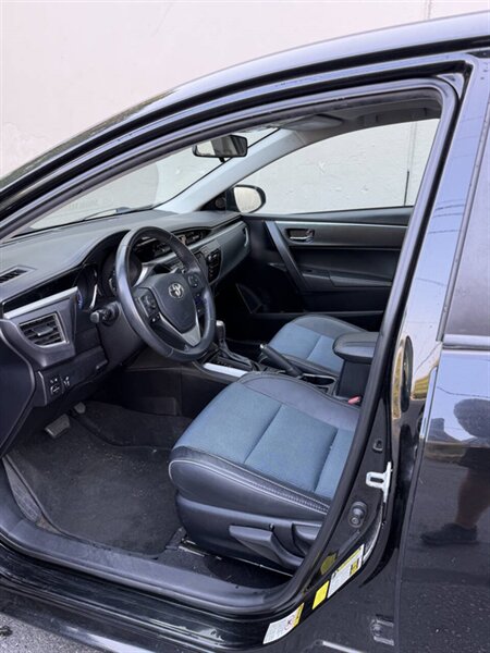 2015 Toyota Corolla S Premium 4dr Sedan - Photo 12 - Seattle, WA 98125