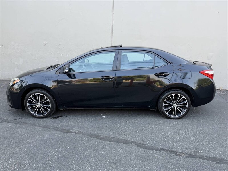 2015 Toyota Corolla S Premium 4dr Sedan - Photo 5 - Seattle, WA 98125