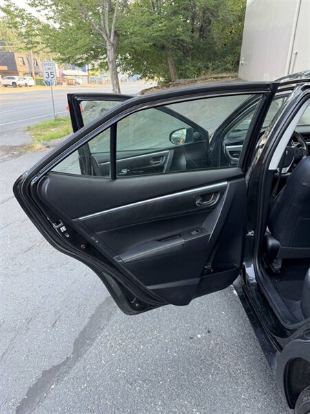 2015 Toyota Corolla S Premium 4dr Sedan - Photo 15 - Seattle, WA 98125