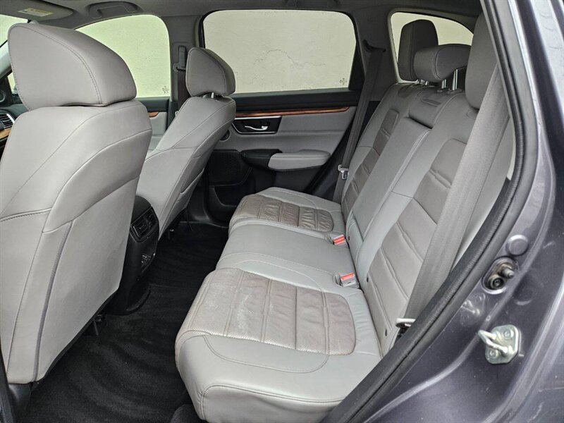 2017 Honda CR-V EX L w/Navi AWD 4dr SUV - Photo 11 - Seattle, WA 98125