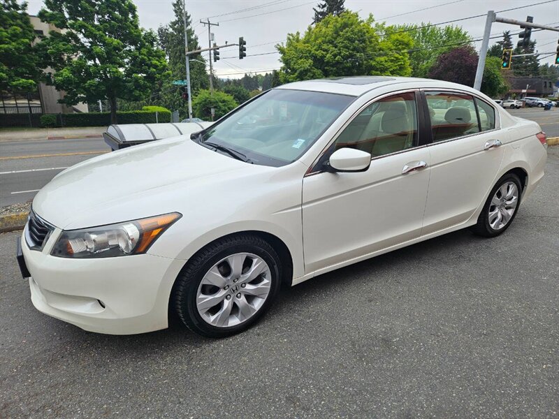 2009 Honda Accord EX L V6 4dr Sedan 5A - Photo 2 - Seattle, WA 98125
