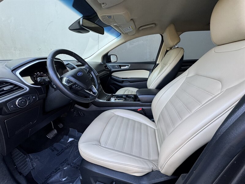 2020 Ford Edge SEL - Photo 7 - Seattle, WA 98125
