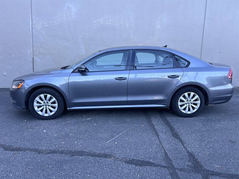 2014 Volkswagen Passat 1.8T S PZEV 4dr Sedan 5M - Photo 2 - Seattle, WA 98125