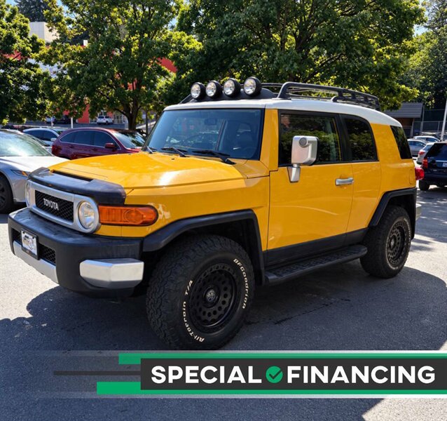 2007 Toyota FJ Cruiser Base 4dr SUV 4WD (4L V6 6M)  