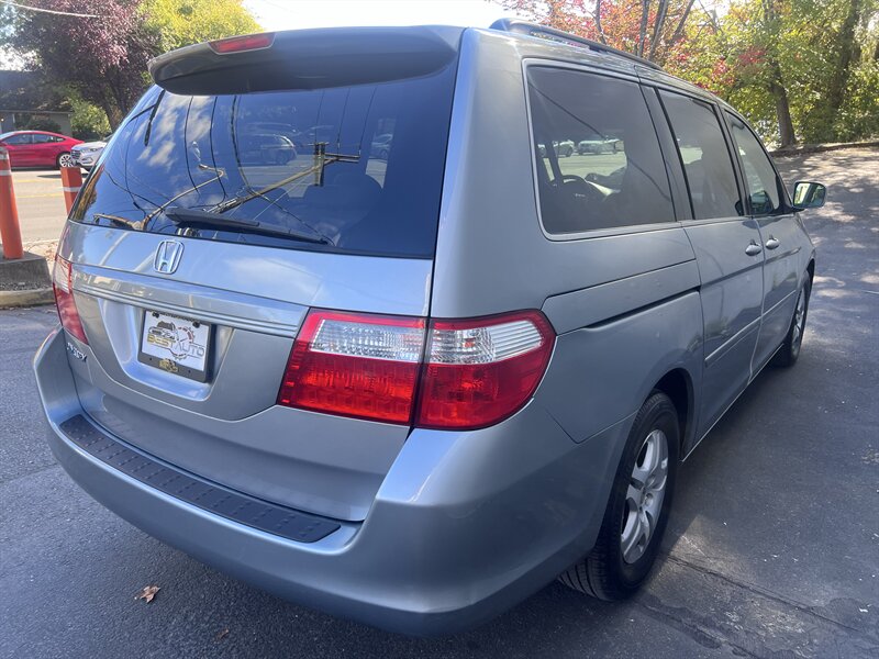 2006 Honda Odyssey EX-L w/DVD - Photo 5 - Seattle, WA 98125
