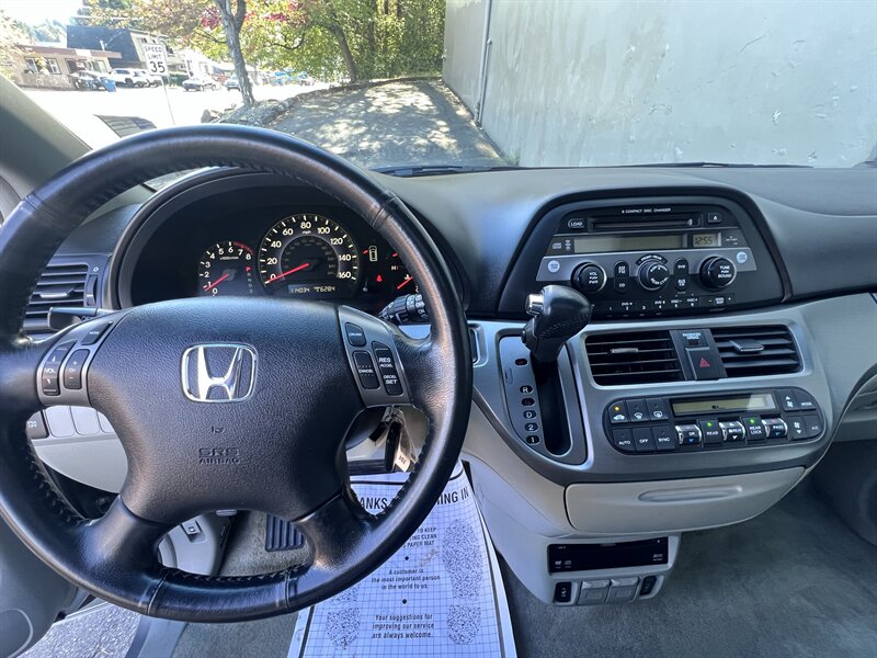 2006 Honda Odyssey EX-L w/DVD - Photo 23 - Seattle, WA 98125