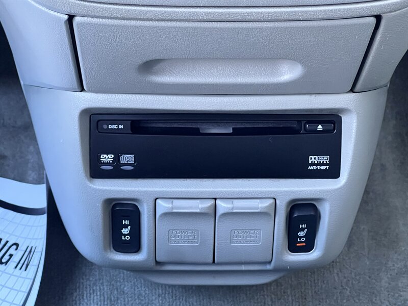 2006 Honda Odyssey EX-L w/DVD - Photo 18 - Seattle, WA 98125