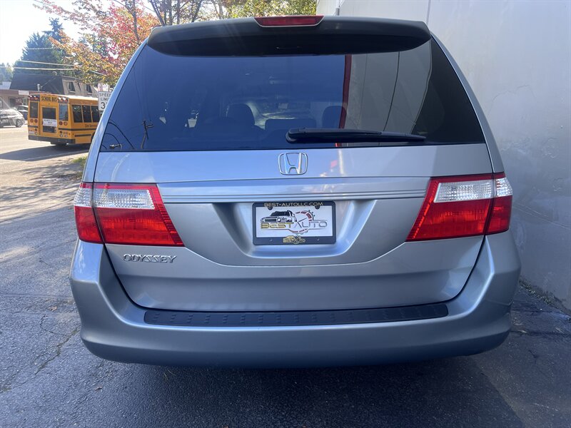2006 Honda Odyssey EX-L w/DVD - Photo 4 - Seattle, WA 98125