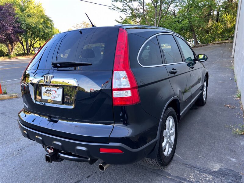 2008 Honda CR-V EX L w/Navi AWD 4dr SUV - Photo 6 - Seattle, WA 98125