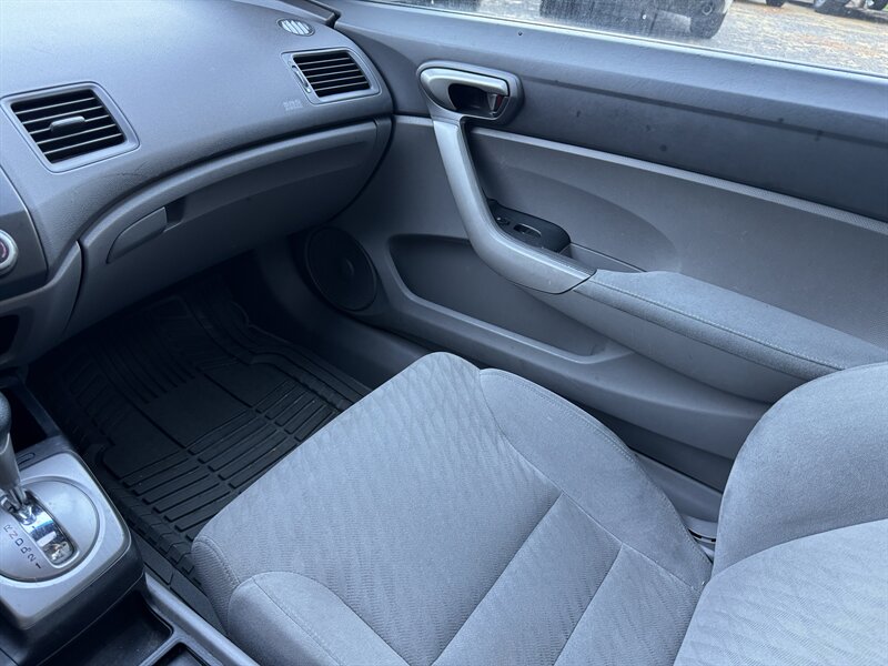 2006 Honda Civic EX - Photo 13 - Seattle, WA 98125