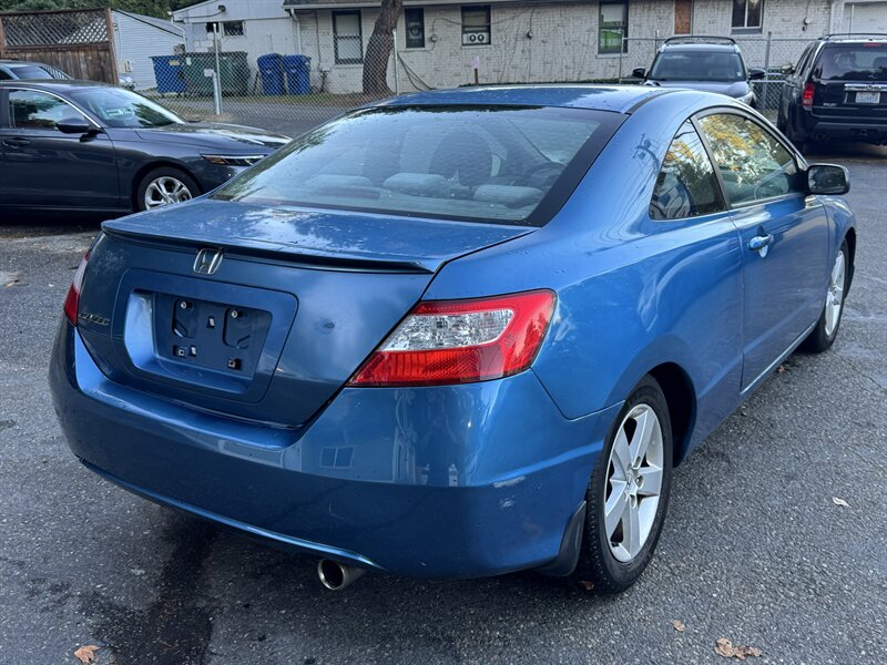 2006 Honda Civic EX - Photo 5 - Seattle, WA 98125