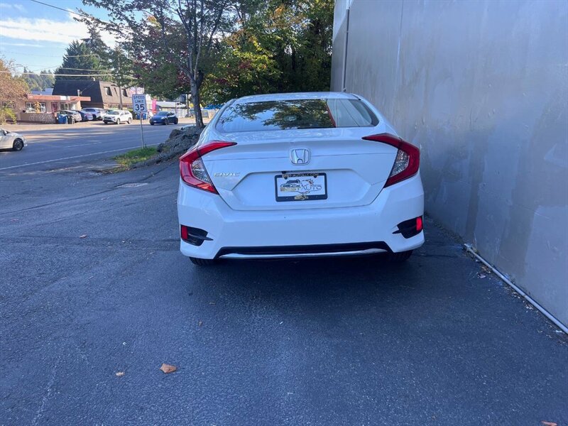 2019 Honda Civic LX 4dr Sedan CVT - Photo 5 - Seattle, WA 98125