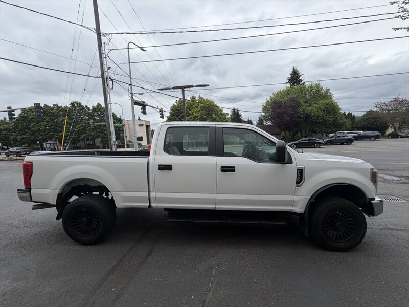 2019 Ford F-350 XLT 4x4 4dr Crew Cab 6.8 ft. SB SRW Pickup - Photo 3 - Seattle, WA 98125