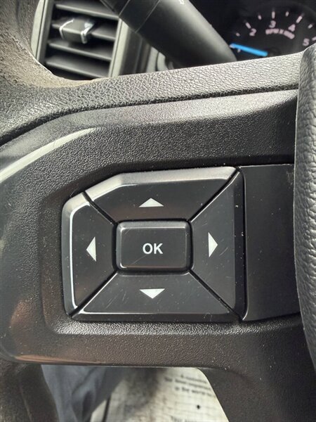 2019 Ford F-350 XLT 4x4 4dr Crew Cab 6.8 ft. SB SRW Pickup - Photo 15 - Seattle, WA 98125