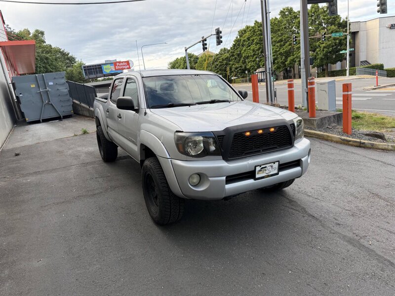2007 Toyota Tacoma V6 4dr Double Cab 4WD 5.0 ft. SB (4L 5A) - Photo 8 - Seattle, WA 98125