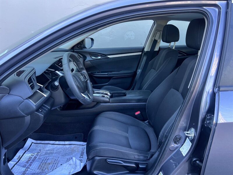 2017 Honda Civic EX T 4dr Sedan CVT - Photo 9 - Seattle, WA 98125