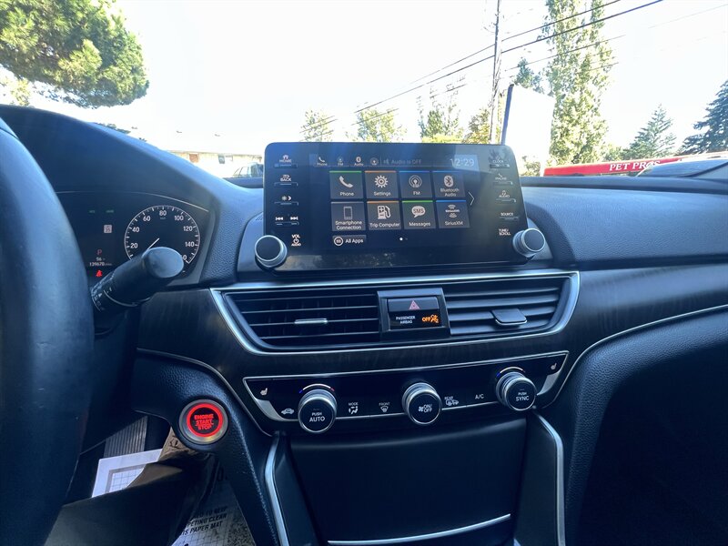 2018 Honda Accord EX-L - Photo 11 - Seattle, WA 98125