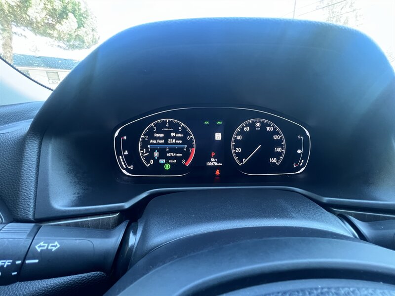 2018 Honda Accord EX-L - Photo 8 - Seattle, WA 98125