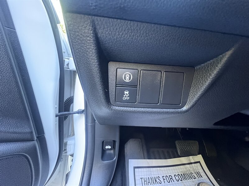 2018 Honda Accord EX-L - Photo 12 - Seattle, WA 98125