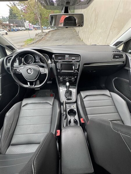 2015 Volkswagen Golf TSI S 4dr Hatchback 6A - Photo 9 - Seattle, WA 98125