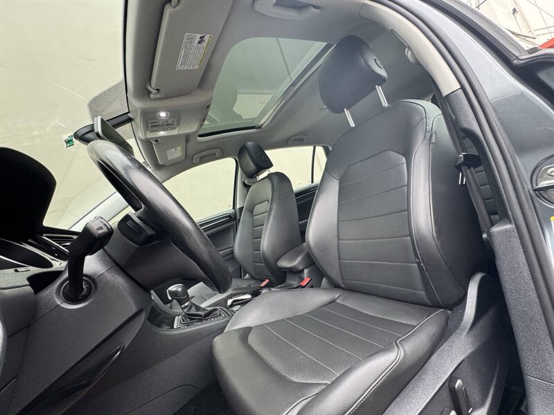 2015 Volkswagen Golf TSI S 4dr Hatchback 6A - Photo 13 - Seattle, WA 98125