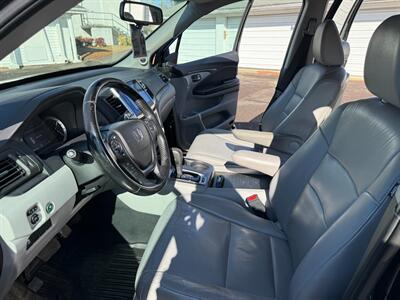 2016 Honda Pilot EX-L w/RES   - Photo 9 - Reidsville, NC 27320