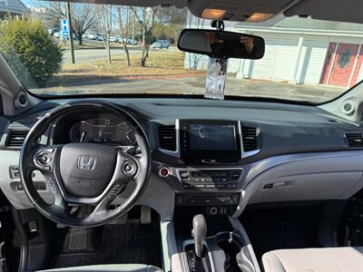 2016 Honda Pilot EX-L w/RES   - Photo 11 - Reidsville, NC 27320