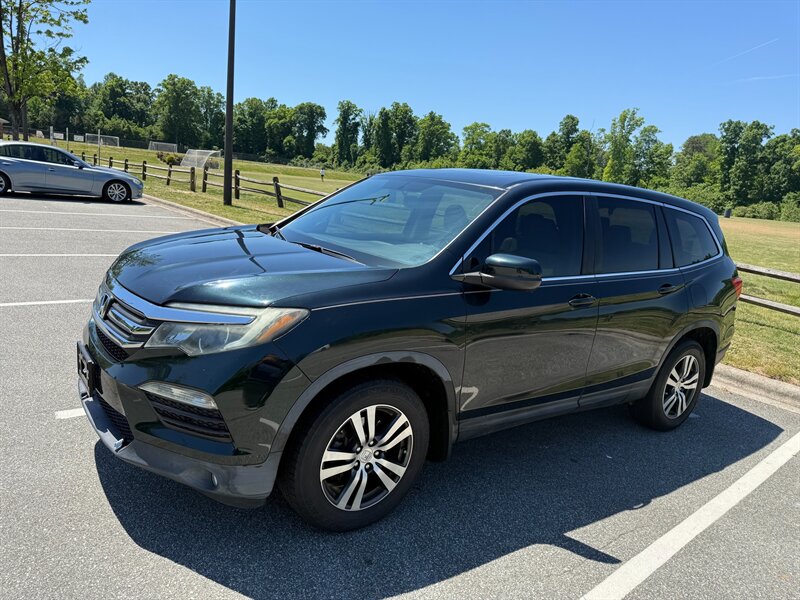 2016 Honda Pilot EX-L   - Photo 1 - Reidsville, NC 27320