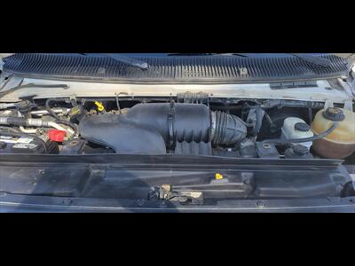 2013 Ford E-Series Van E-150 - Photo 14 - Bakersfield, CA 93312