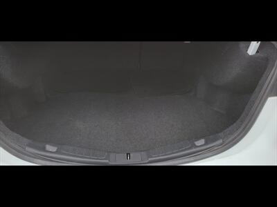 2018 Ford Fusion SE - Photo 14 - Bakersfield, CA 93312