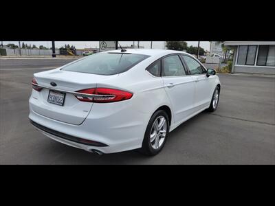 2018 Ford Fusion SE - Photo 6 - Bakersfield, CA 93312
