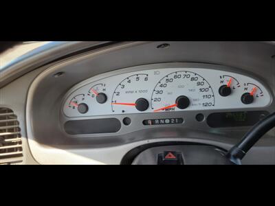 2005 Ford Explorer Sport Trac XLT - Photo 11 - Bakersfield, CA 93312