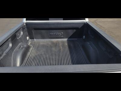 2015 GMC Sierra 1500 SLT   - Photo 9 - Bakersfield, CA 93312