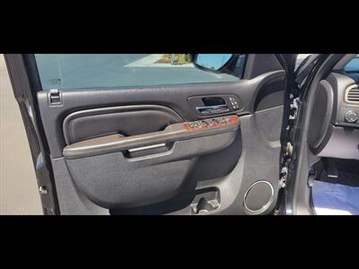 2013 GMC Yukon Denali - Photo 8 - Bakersfield, CA 93312