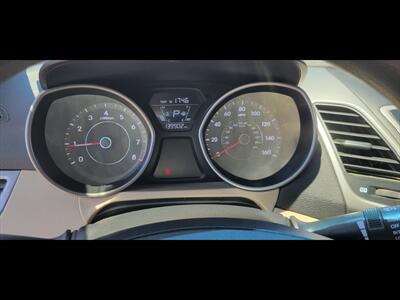 2016 Hyundai ELANTRA SE - Photo 10 - Bakersfield, CA 93312