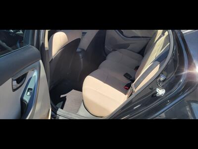 2016 Hyundai ELANTRA SE - Photo 9 - Bakersfield, CA 93312