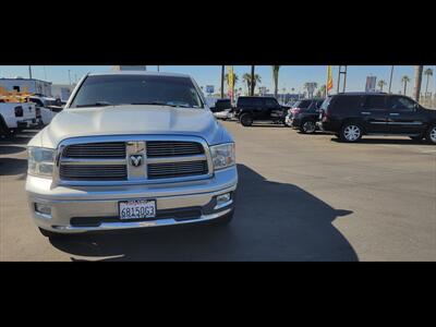 2010 Dodge Ram 1500 SLT   - Photo 2 - Bakersfield, CA 93312