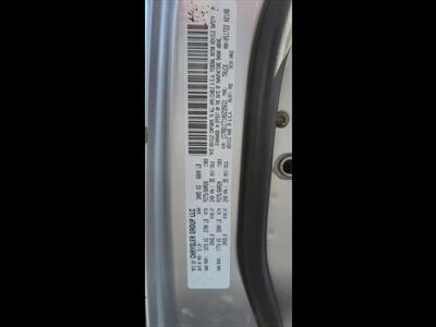 2010 Dodge Ram 1500 SLT   - Photo 17 - Bakersfield, CA 93312