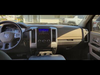 2010 Dodge Ram 1500 SLT   - Photo 13 - Bakersfield, CA 93312
