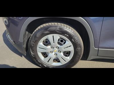 2018 Chevrolet Trax LS   - Photo 15 - Bakersfield, CA 93312
