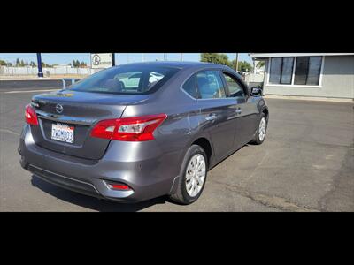 2017 Nissan Sentra S   - Photo 4 - Bakersfield, CA 93312