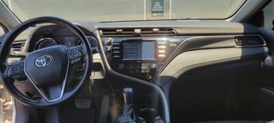 2020 Toyota Camry SE   - Photo 6 - Bakersfield, CA 93312