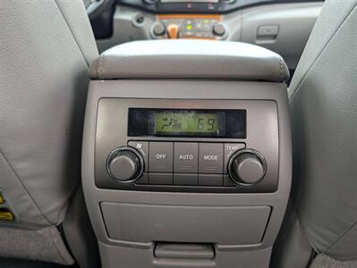 2008 Toyota Highlander Hybrid Limited AWD 4dr SUV - Photo 40 - Richmond, CA 94804