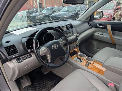 2008 Toyota Highlander Hybrid Limited AWD 4dr SUV - Photo 10 - Richmond, CA 94804