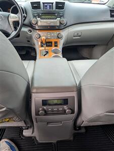 2008 Toyota Highlander Hybrid Limited AWD 4dr SUV - Photo 37 - Richmond, CA 94804