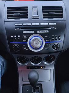 2010 Mazda Mazda3 i Sport 4dr Sedan 5A - Photo 24 - Richmond, CA 94804