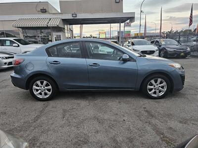 2010 Mazda Mazda3 i Sport 4dr Sedan 5A - Photo 8 - Richmond, CA 94804
